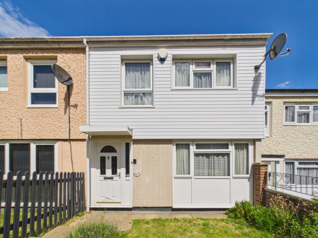 Main image of property: Carron Close, Tilehurst, Reading, RG30