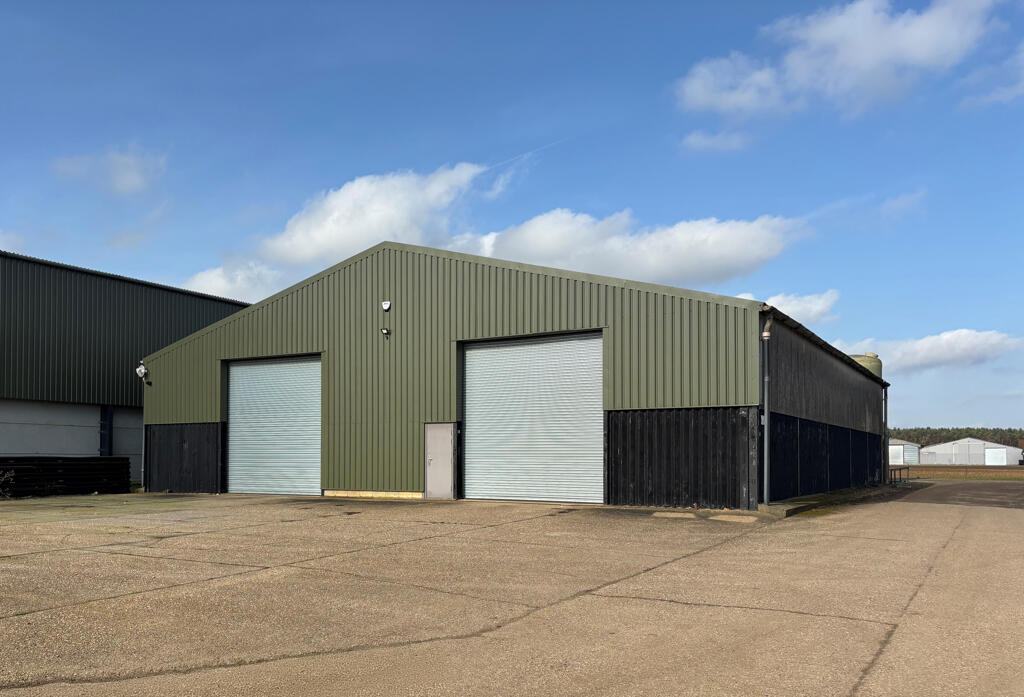 Main image of property: Unit 4, Burton Cliff Farm, Middle Street, Burton, Lincoln, LN1 2RG
