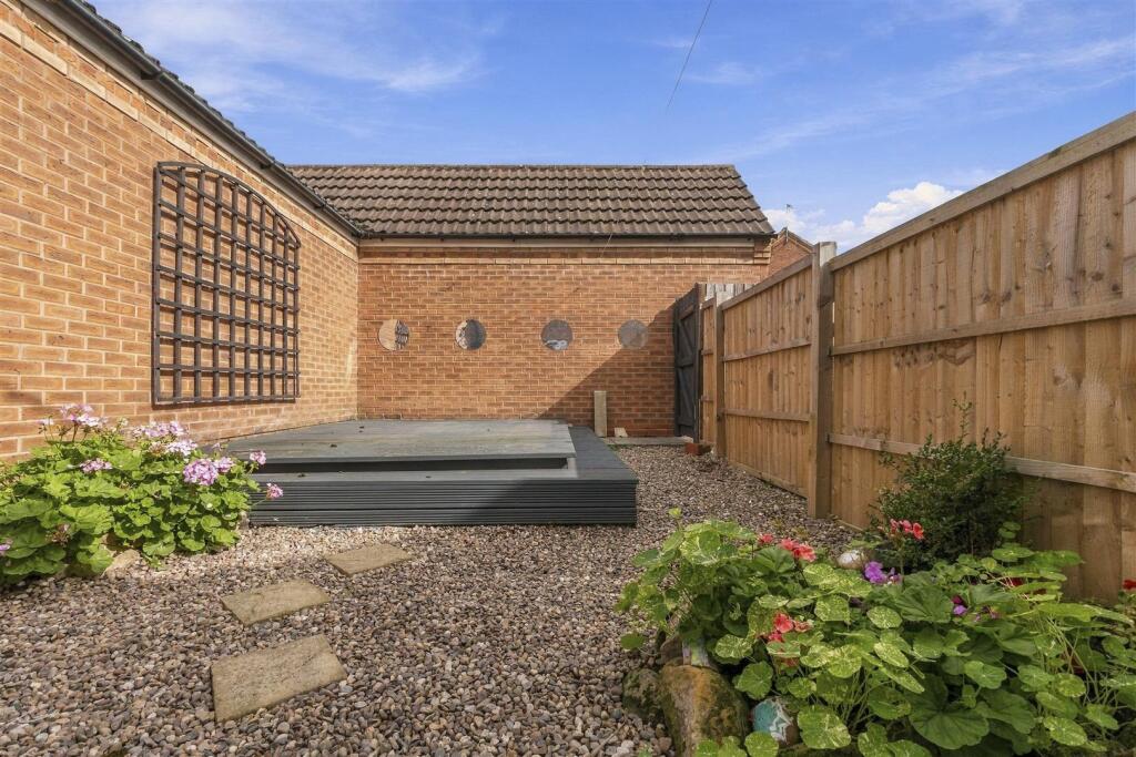 House in Mansfield, Ladybrook - View 3