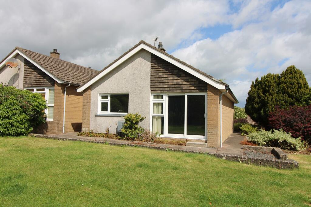 Main image of property: 337 Annan Road, Dumfries, DG1