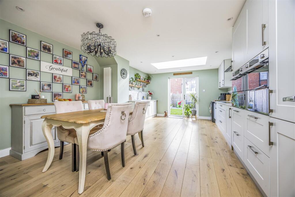 House in Portsmouth - View 2