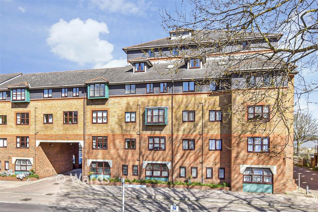 Main image of property: West Street, Gravesend, Kent