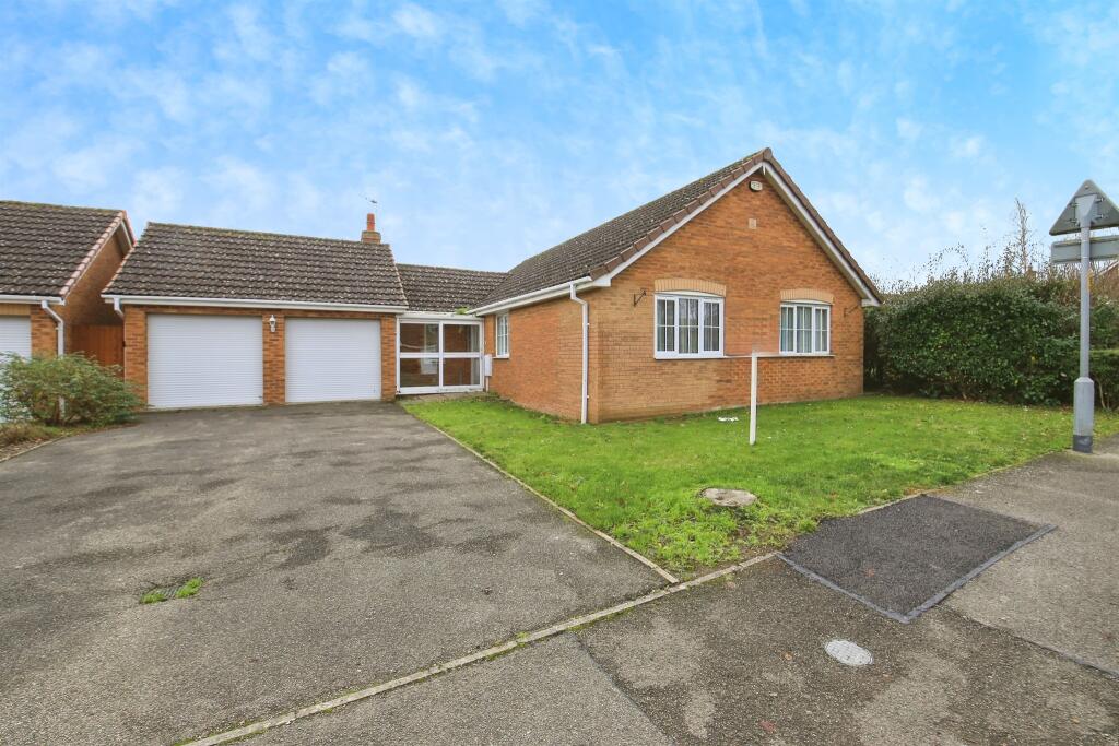 Main image of property: Farrier Way, Spalding