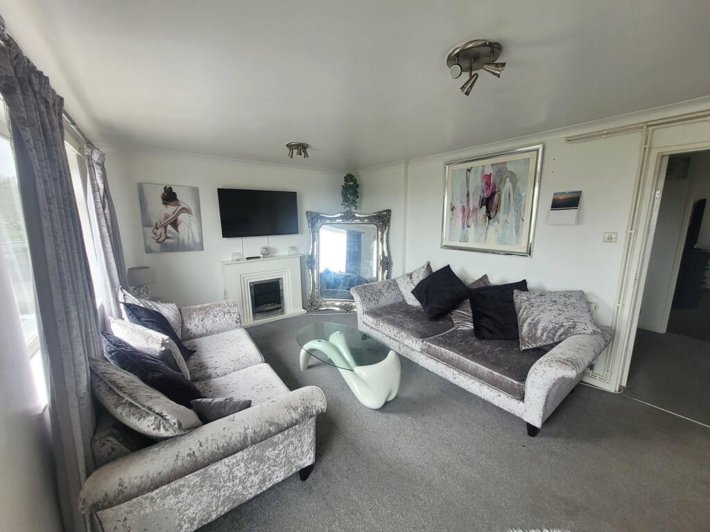 Apartment in Falmouth, Boslowick Shops, Cornwall - View 3