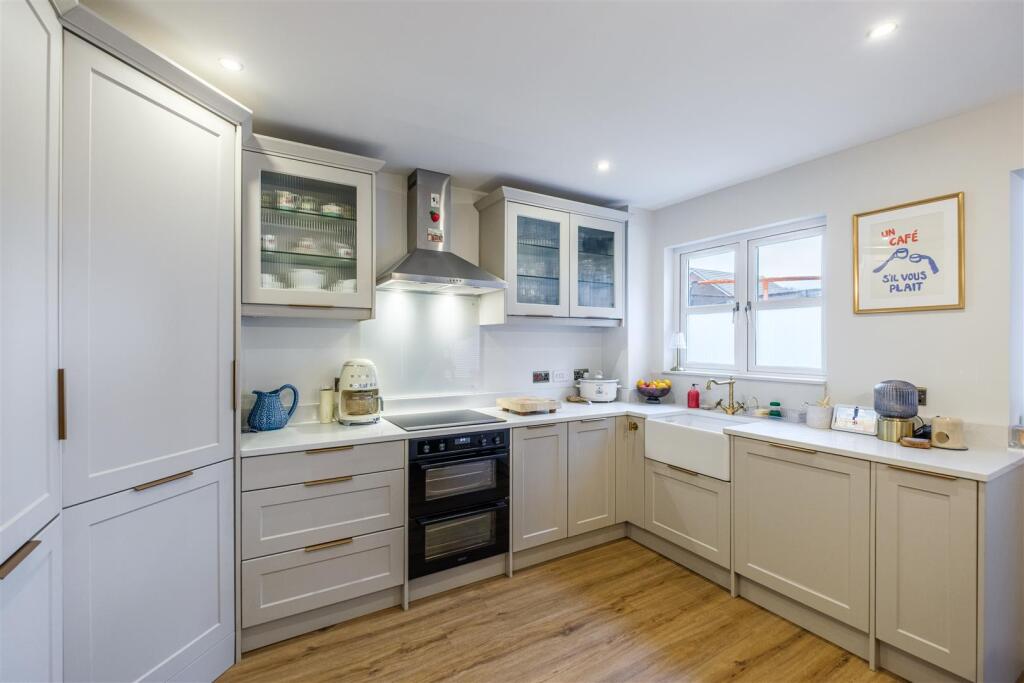Provost Crescent, Netherburn - View 3
