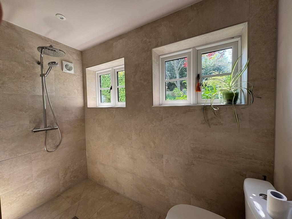 Additional image 10 of Temple, Corsley