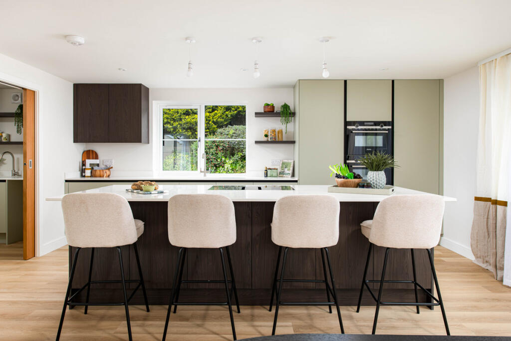 House in Cleeve, North Somerset - View 3
