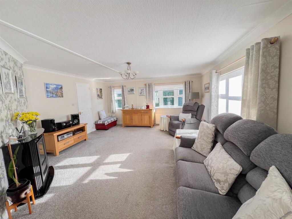 House in Newcastle upon Tyne - View 5