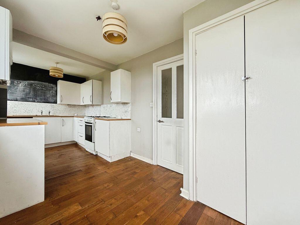 Apartment in Newcastle upon Tyne - View 5