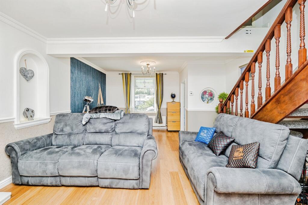 Station Road, Nantymoel, Bridgend - View 4