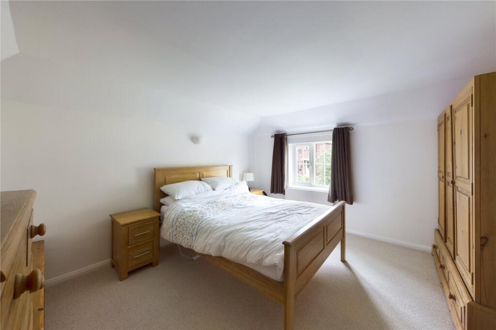 House in Peterborough - View 2