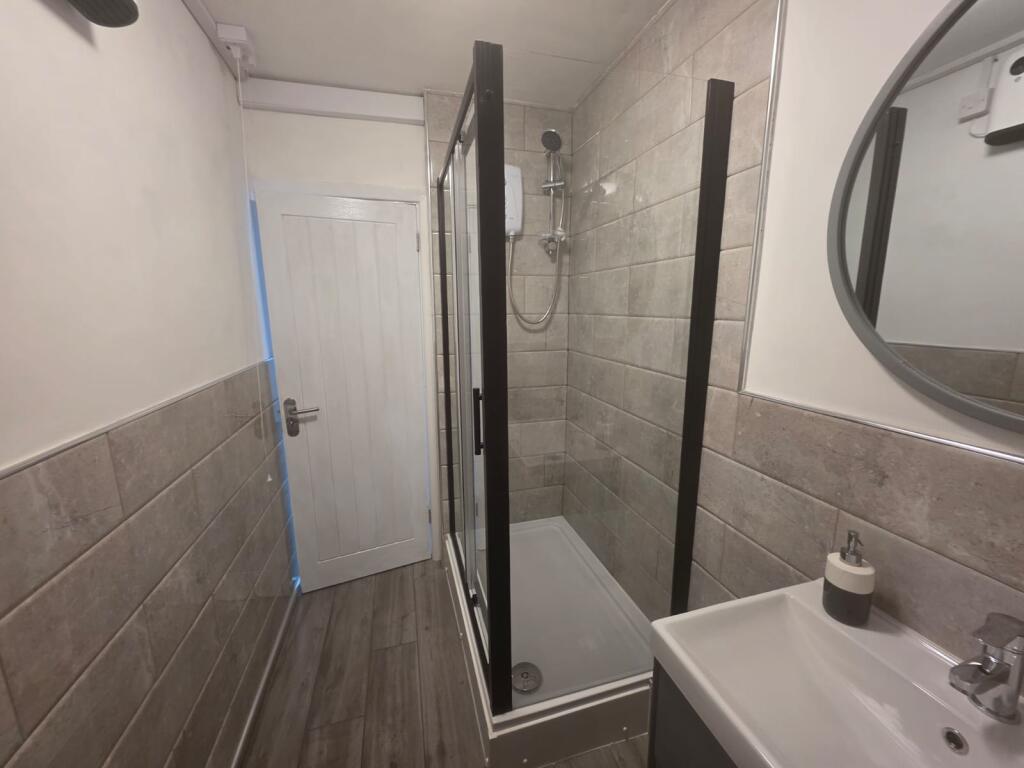 Additional image 4 of Wingate Close