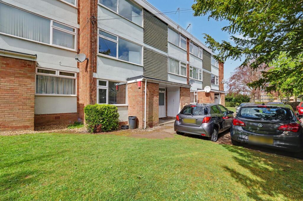 Main image of property: Stonehouse Lane, Coventry, CV3