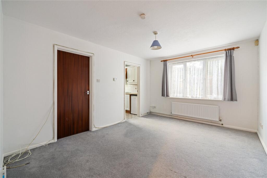 Apartment in Waverley, Camelsdale, Haslemere - View 4