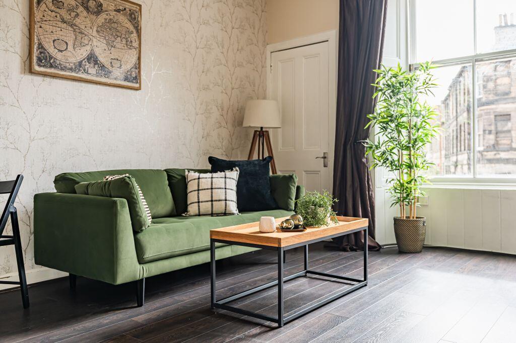 Apartment in Edinburgh, Haymarket, West End - View 4