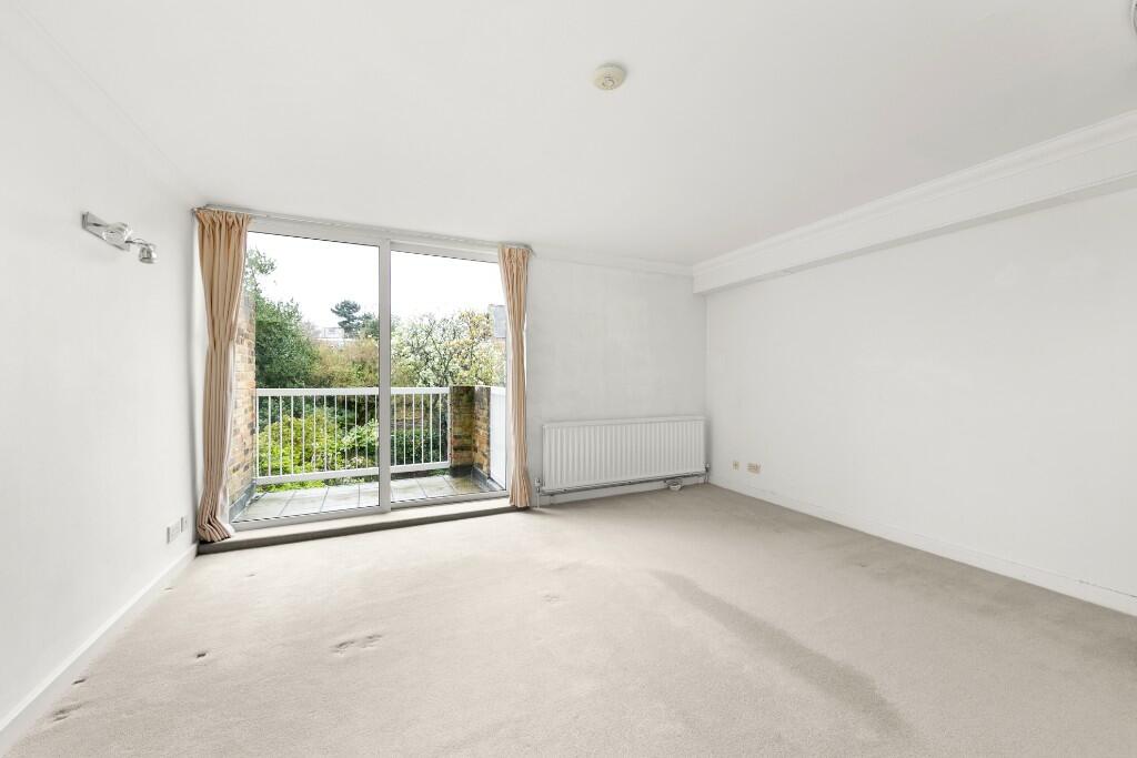 House in Twickenham - View 5