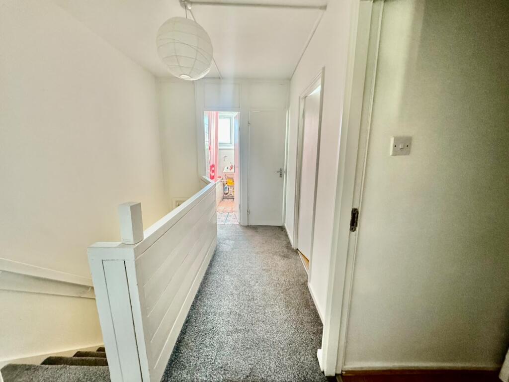 Apartment in London - View 3