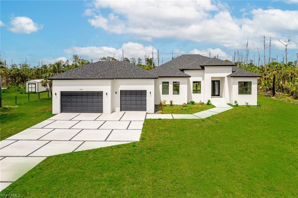 Main image of property: Florida, Collier County, Naples