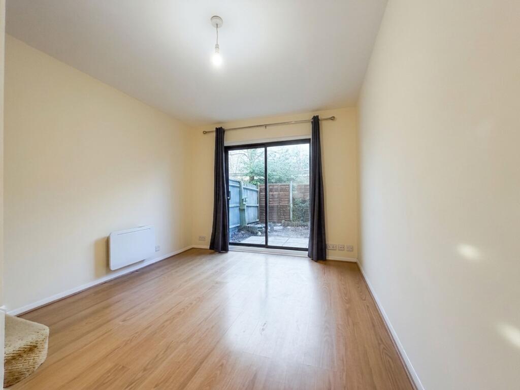 House in Southall - More