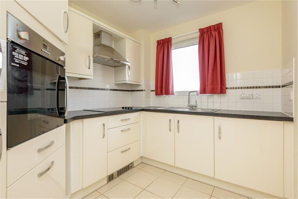 Flat 28, 21 Balcarres Street, Morningside, EH10 5JD photo 4