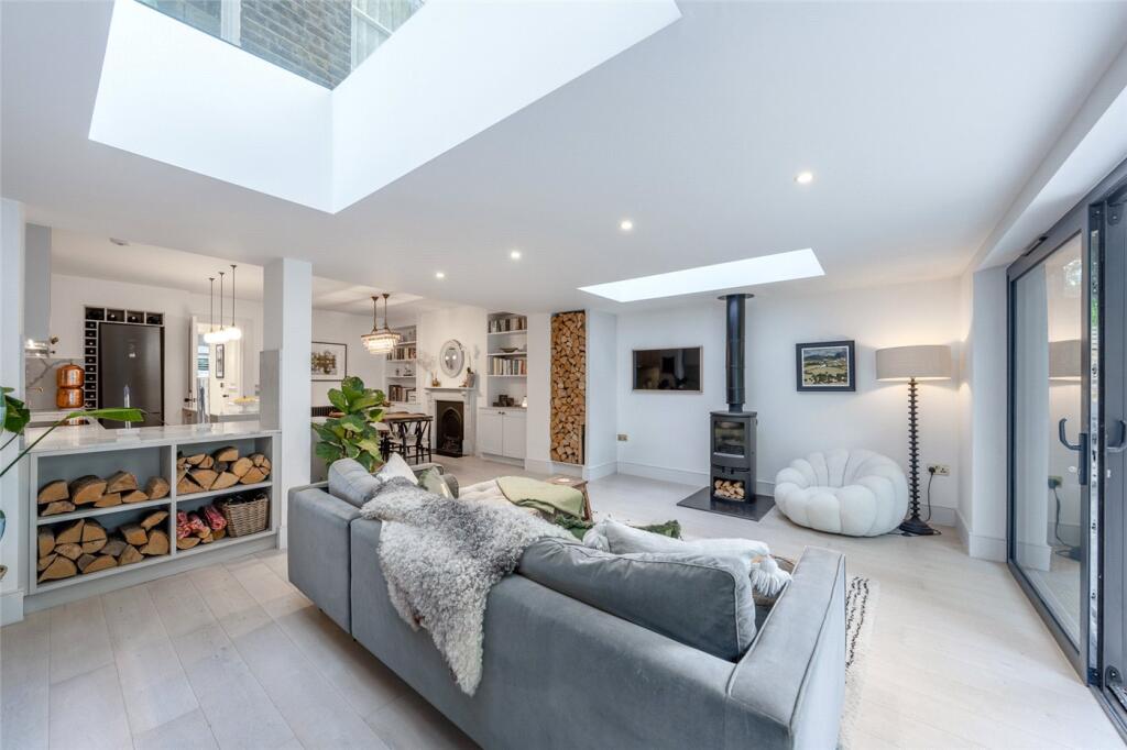 Main image of property: Randolph Avenue, London, W9