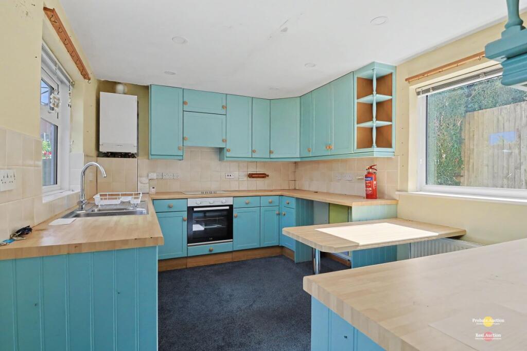 Apartment in Dorchester, Dorset - More