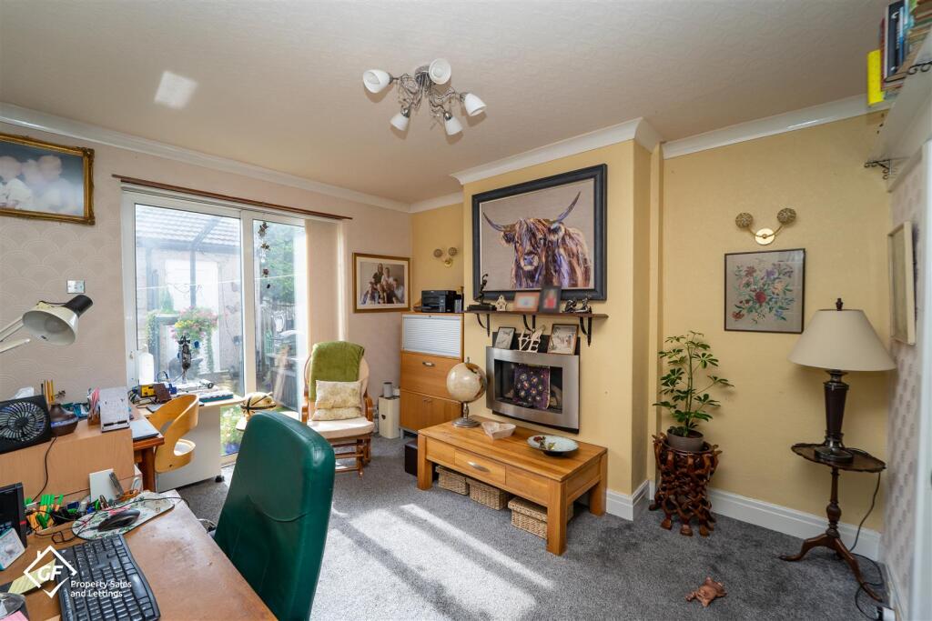 House in Lancaster - More