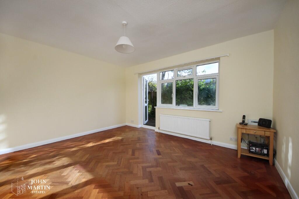Kings Avenue, London, W5 photo 4