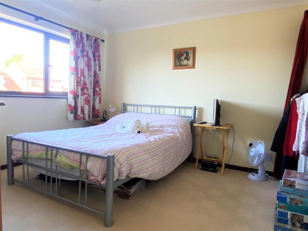 House in South Norfolk, Low Street, Wortwell - View 5