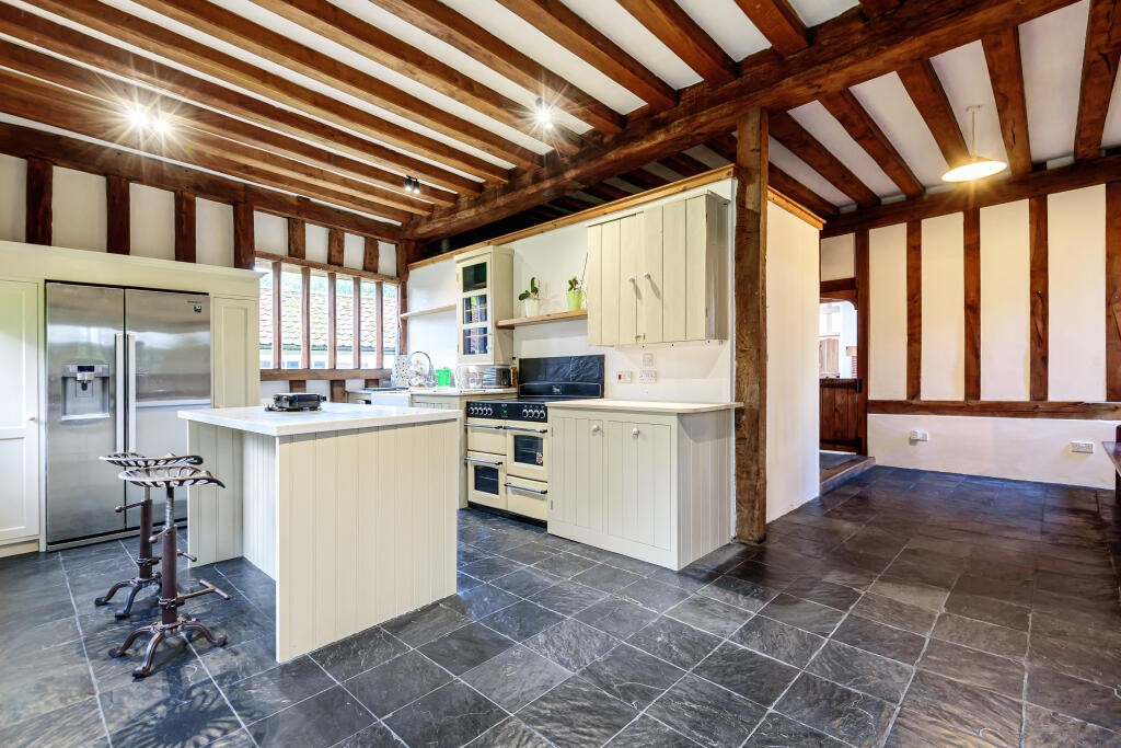 House in Ipswich - View 3