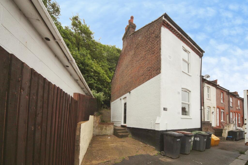 Main image of property: Hartley Road, Luton