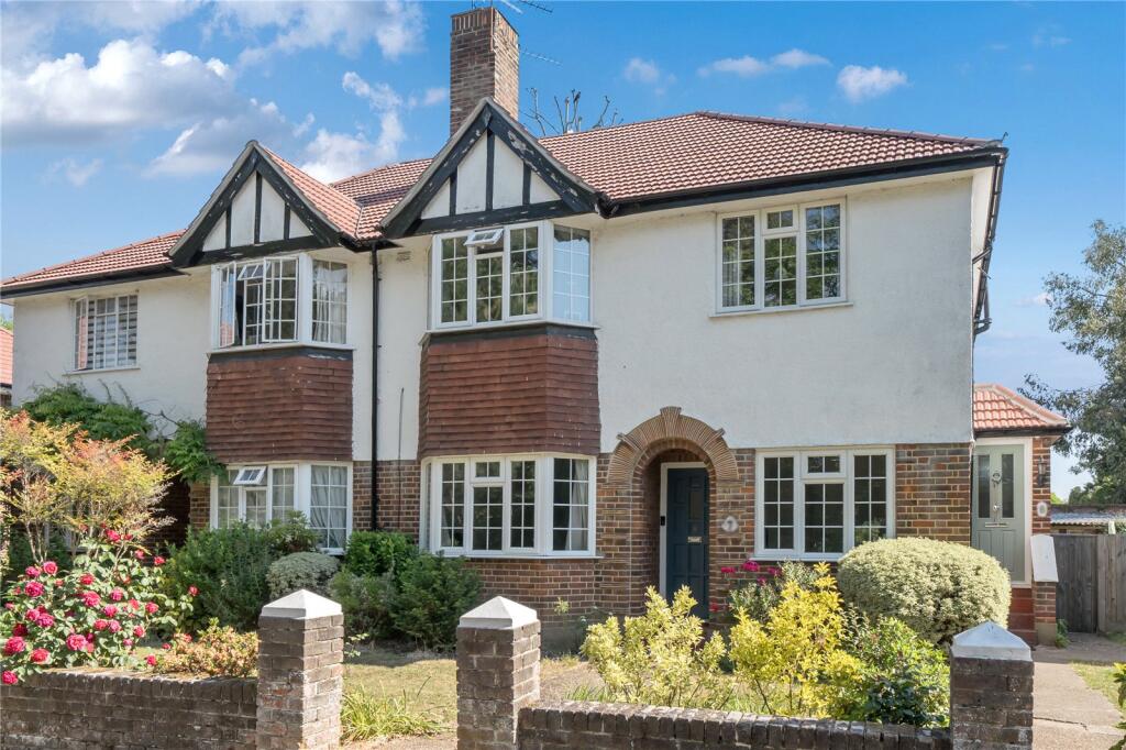 Main image of property: Ditton Lawn, Portsmouth Road, Thames Ditton, KT7