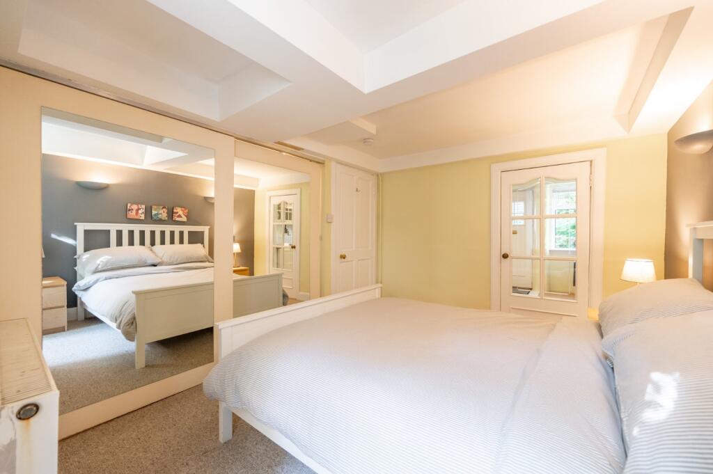 Apartment in Glasgow - More
