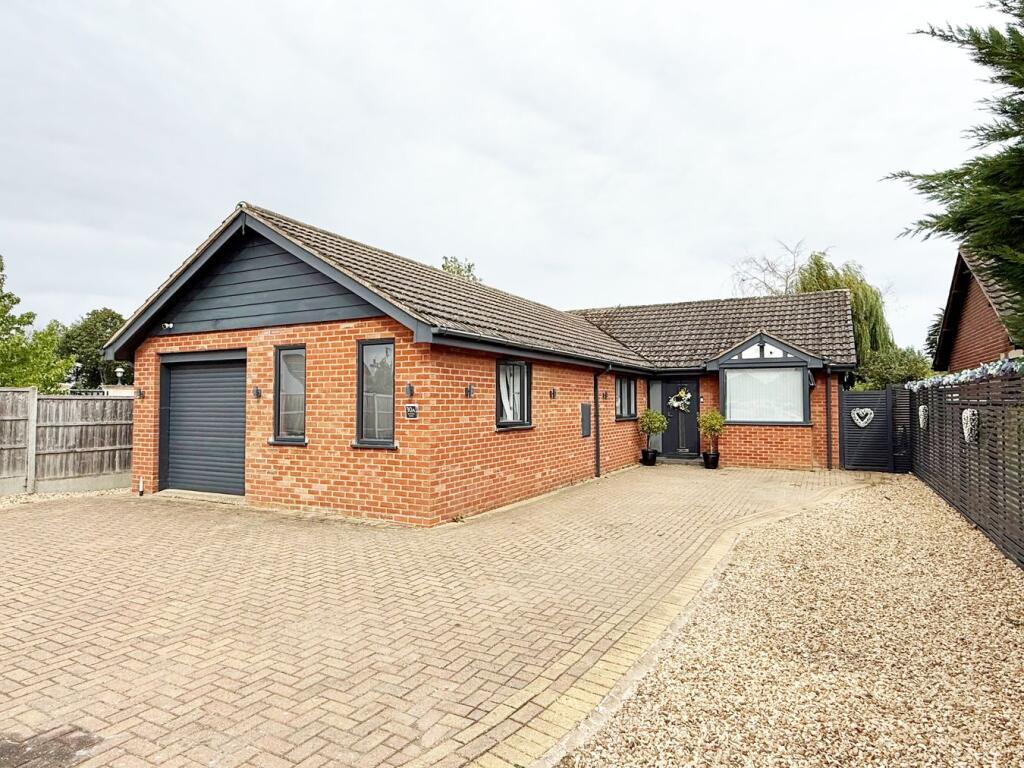 4-bed detached on Lincoln Road, Glinton, Market Deeping, PE6, £600,000