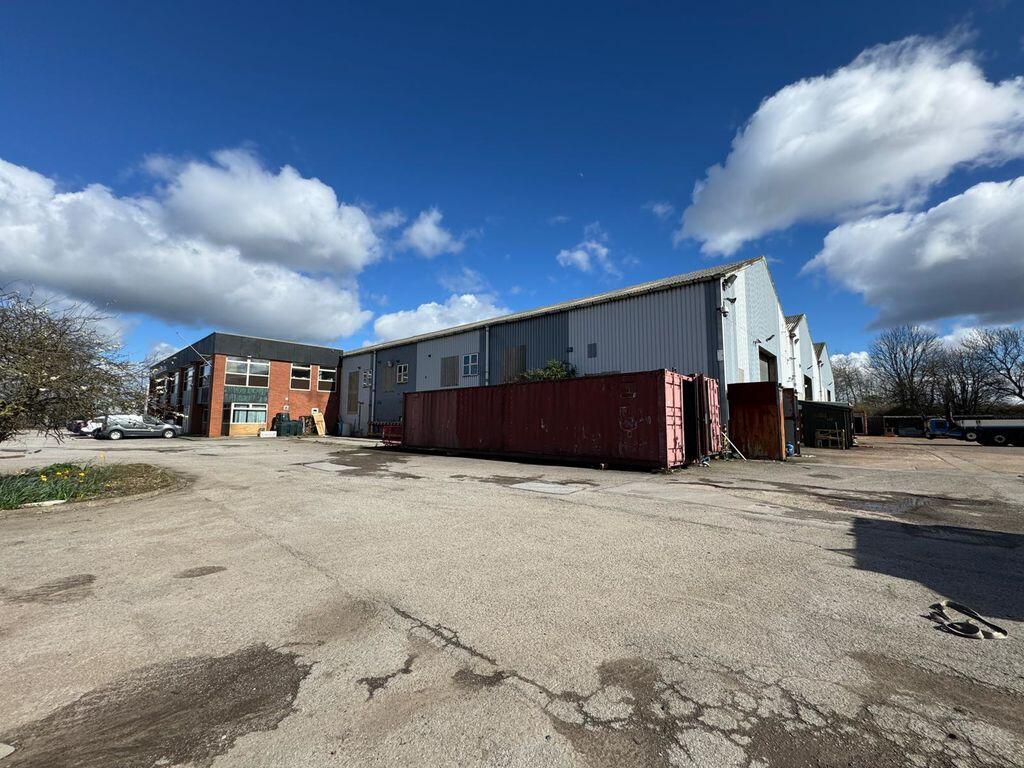 Main image of property: Harpings Road, Hull