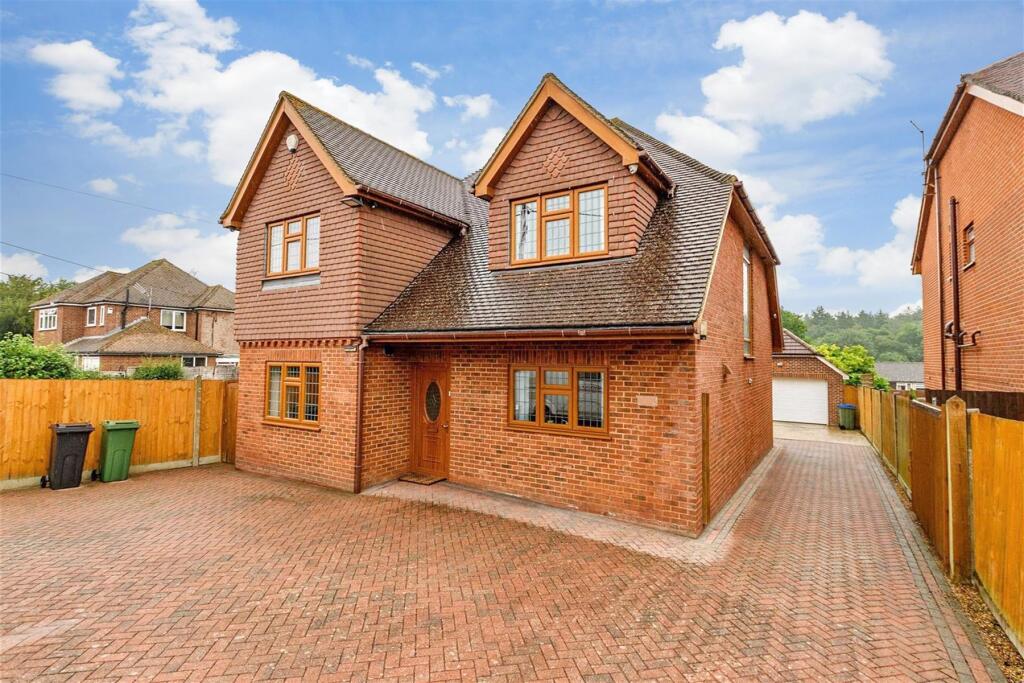 Main image of property: Hever Avenue, West Kingsdown, Sevenoaks, Kent