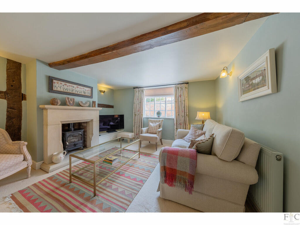 House in Leicester - View 5
