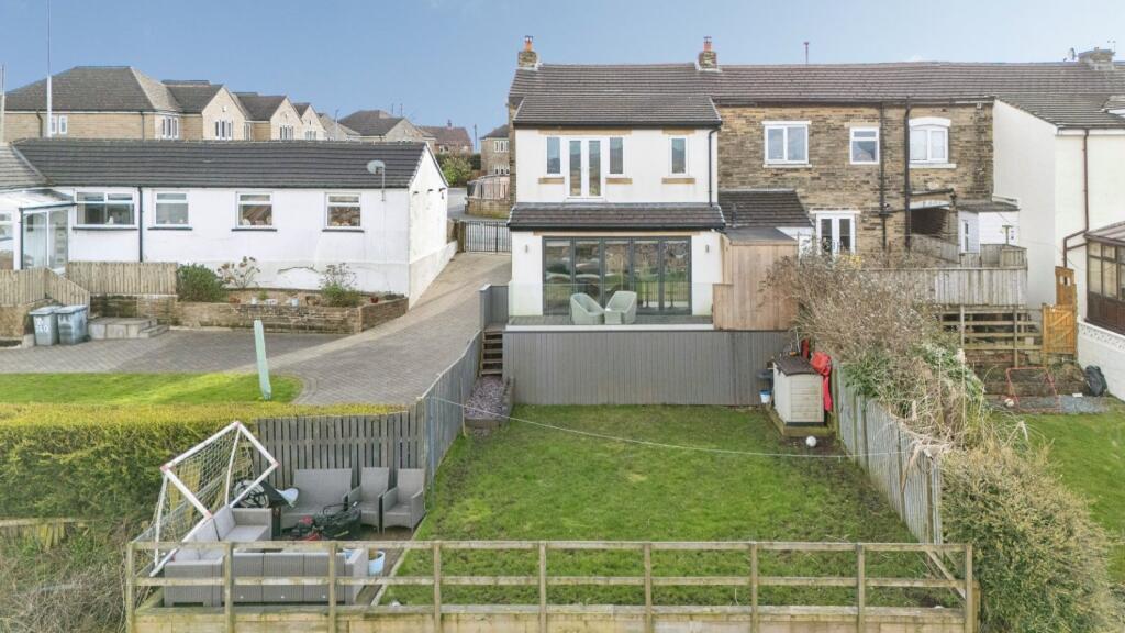 Halifax Road, Liversedge, WF15 photo 4