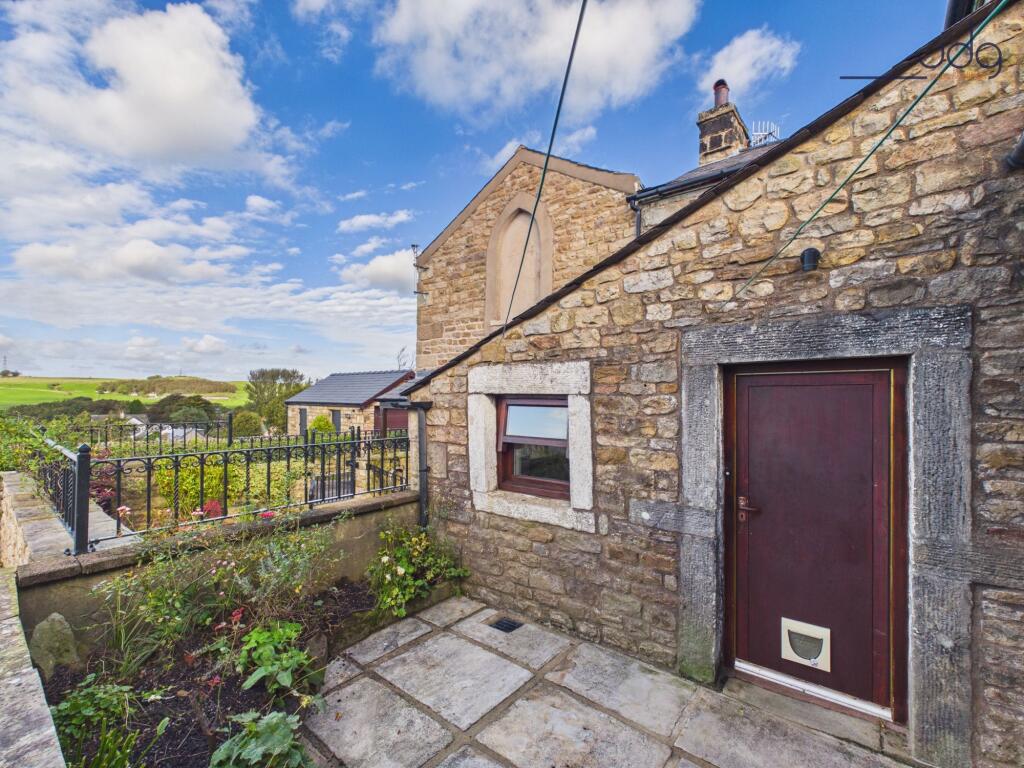 Main image of property: Quernmore, Lancaster, LA2