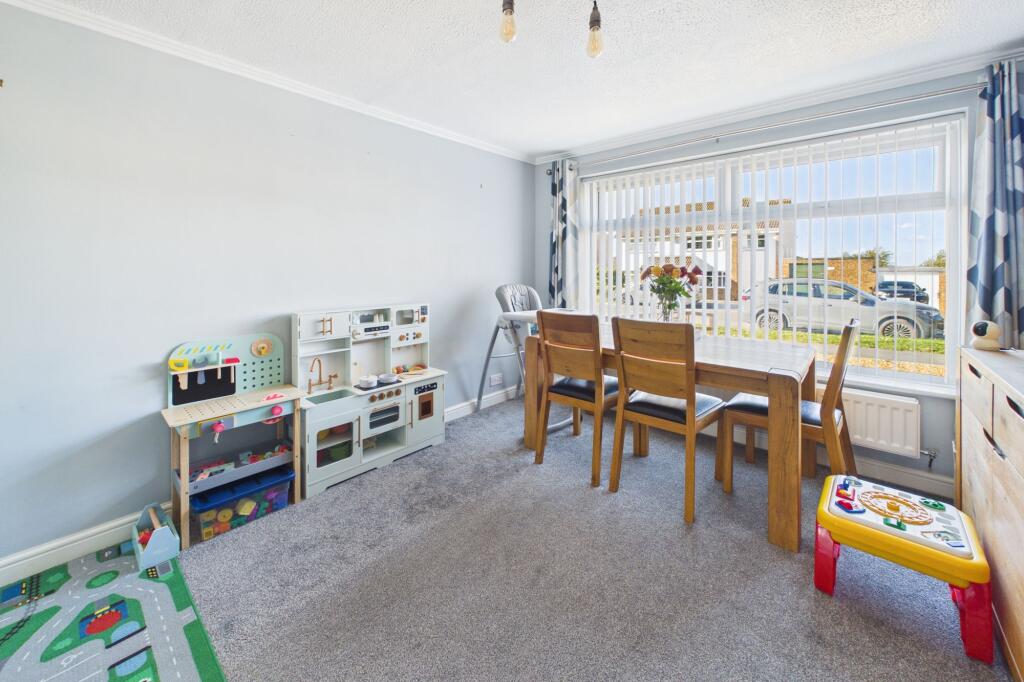 House in Stockton-on-Tees - More