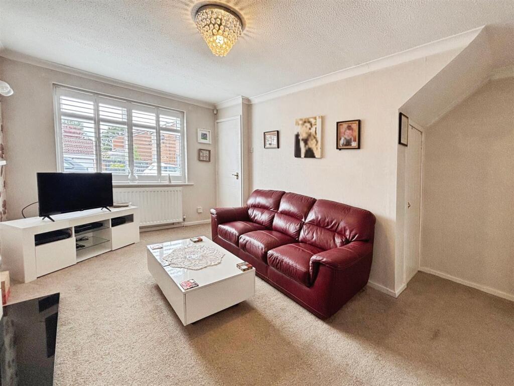 House in Bradford, Woodside, Low Moor - View 3