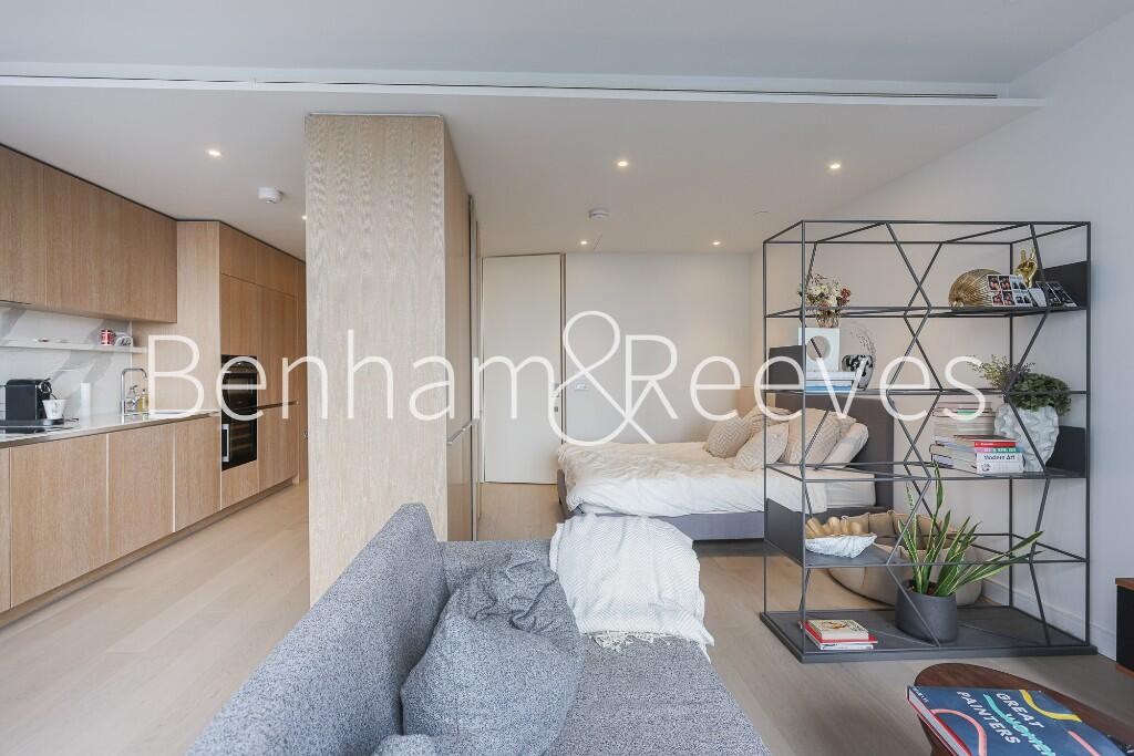 Main image of property: Park Drive, Canary Wharf, E14