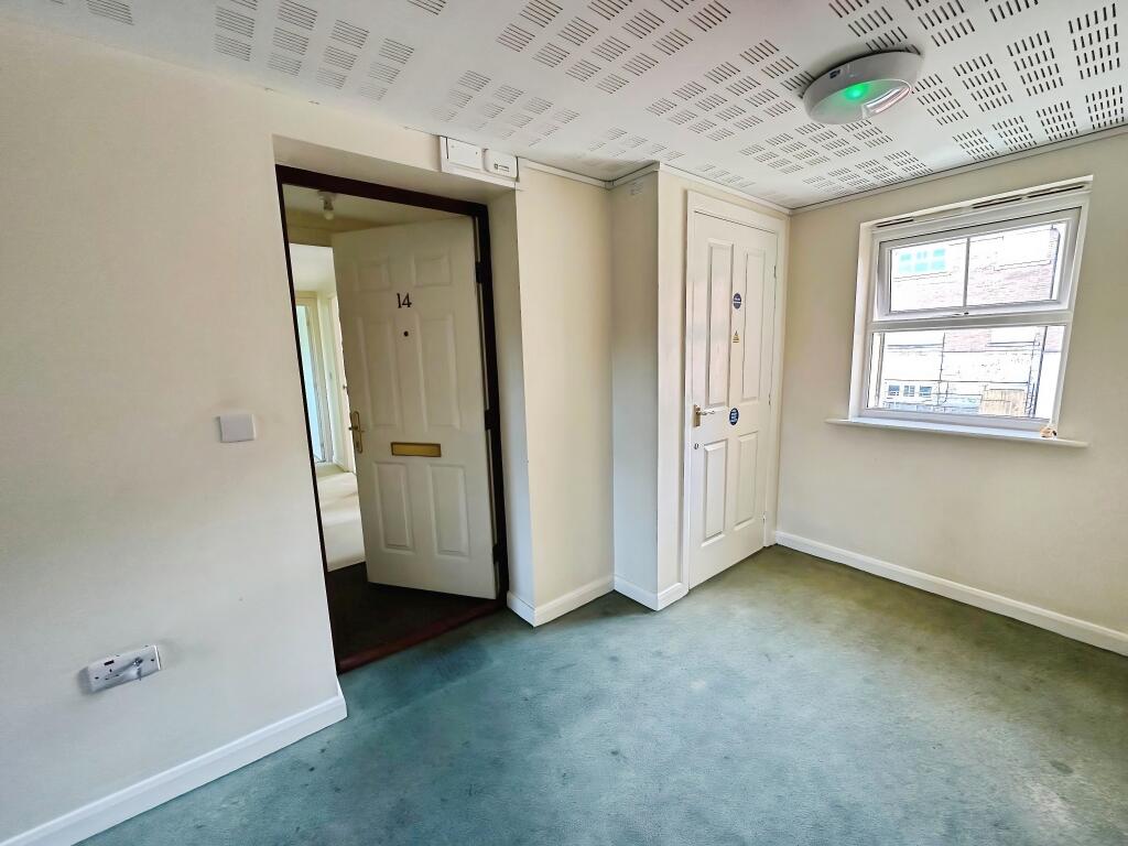 Apartment in Coventry - View 3
