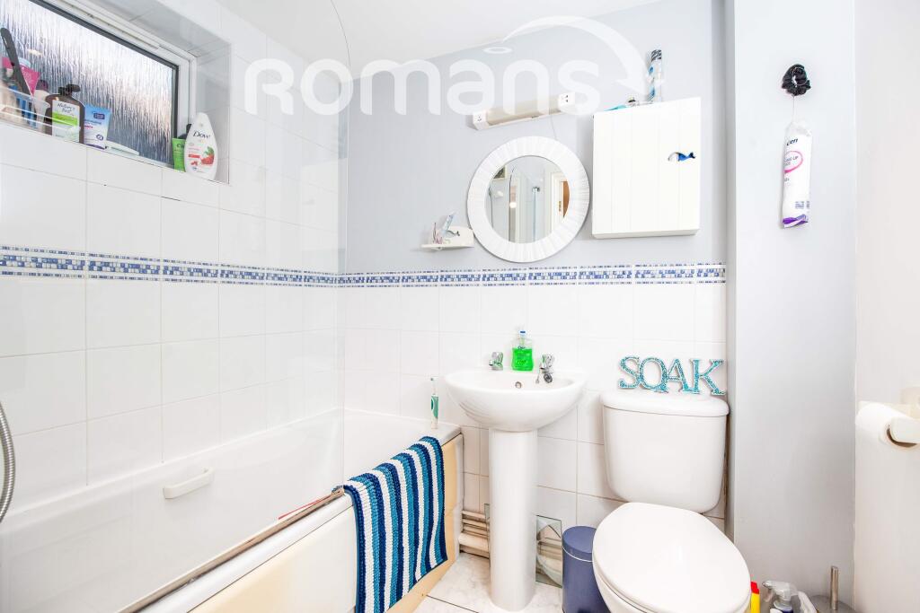 Apartment in Midsomer Norton, Bath and North East Somerset - View 5