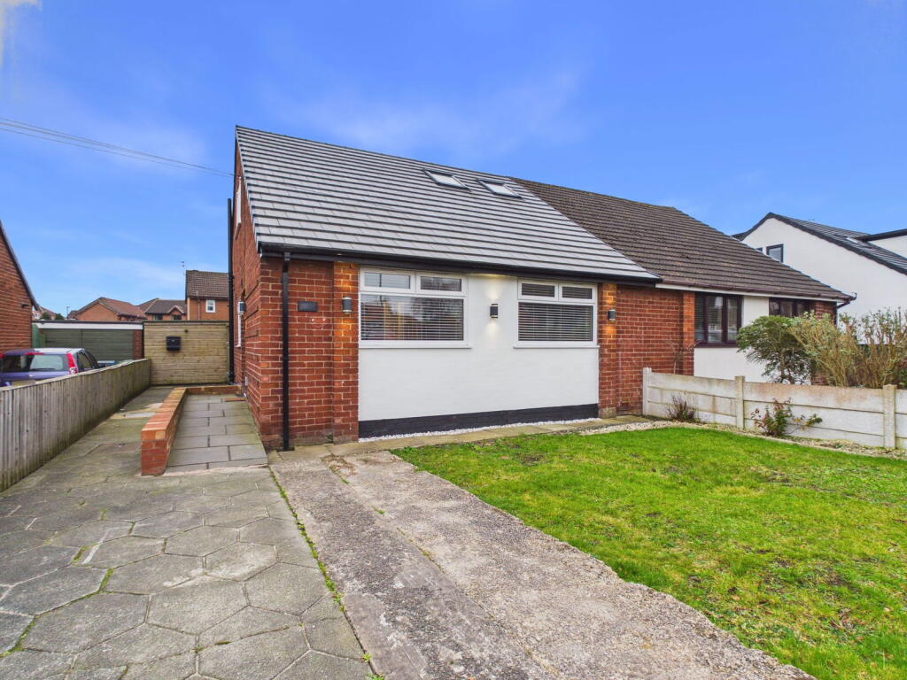 Main image of property: Courtfield, Ormskirk L39 1LB