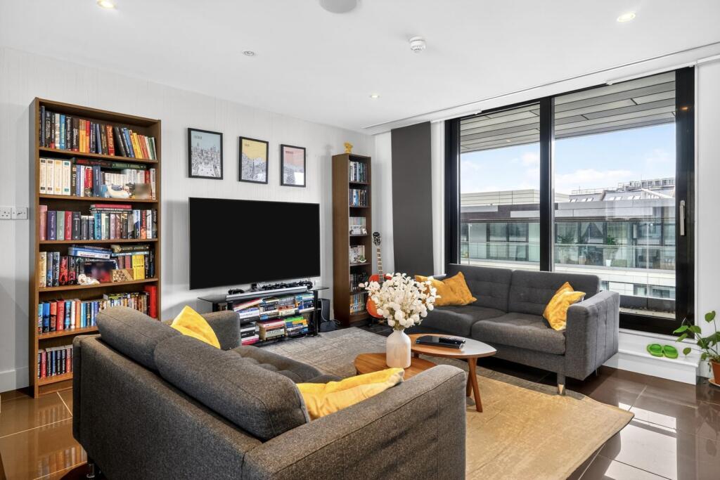 Main image of property: 97 Leman Street, London, E1