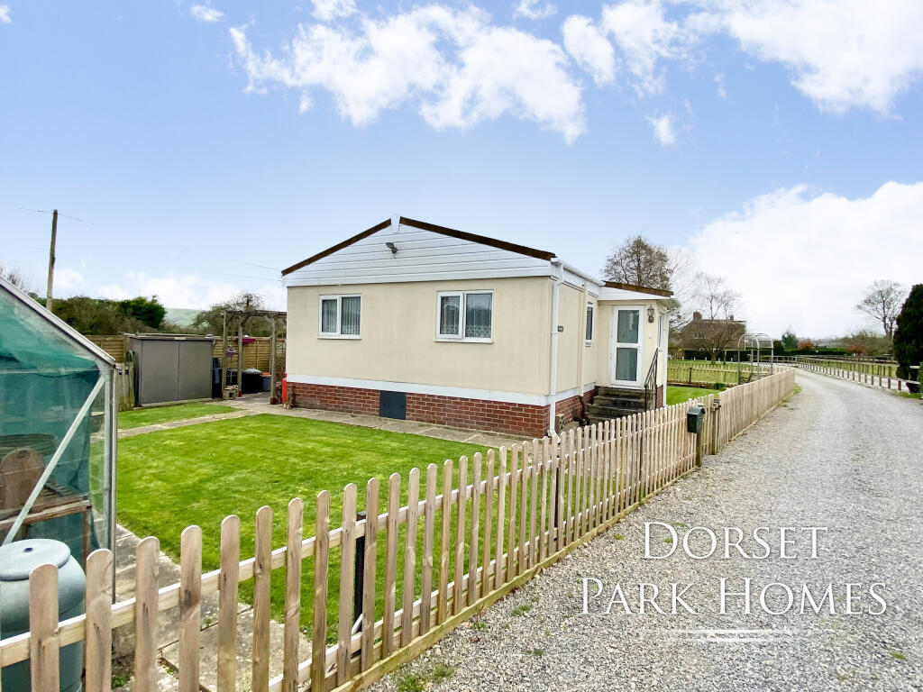 Birdbush Park, Birdbush, Ludwell, Shaftesbury, Dorset photo 4