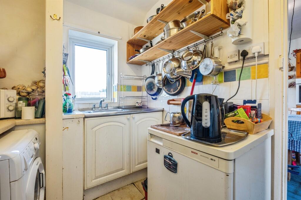 House in Lewes, Seaford - View 6