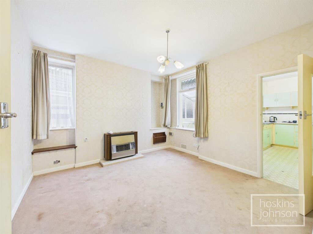 Nash Street, Abercynon, Mountain Ash photo 4