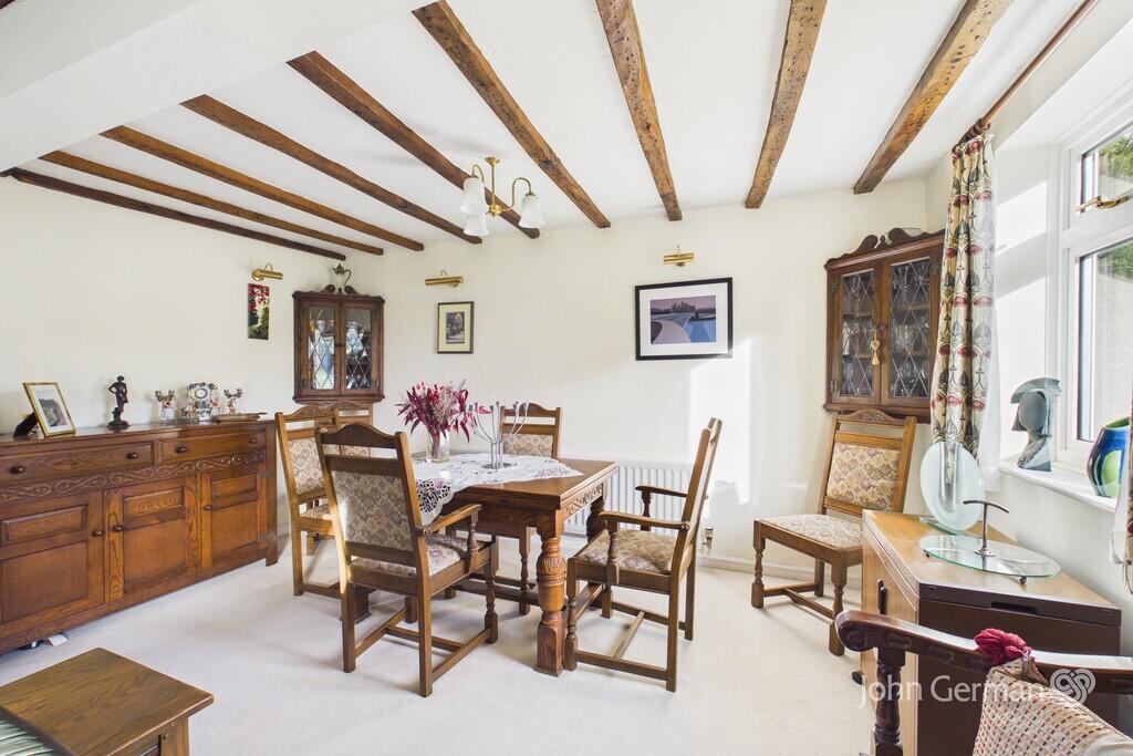 House in East Staffordshire, Yoxall - View 5